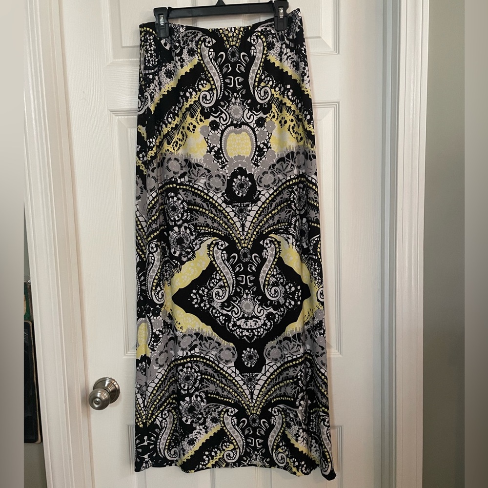 NWT Sz M. J/M Sportswear Maxi Skirt by Cato